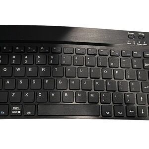 Anker Rechargable Wireless Keyboard in Black